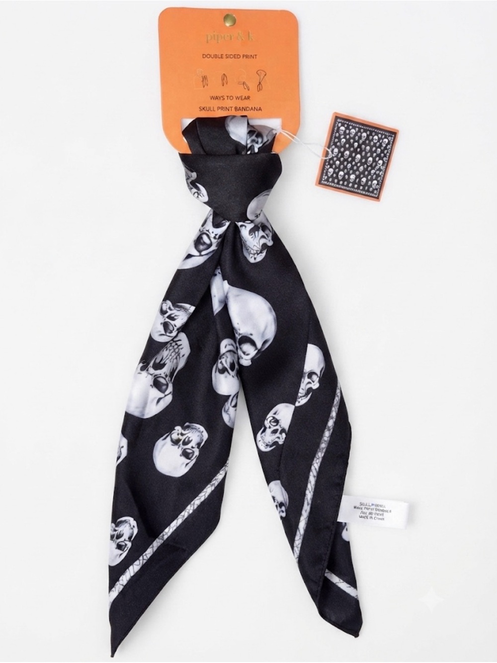 NWT ⚜️🖤⚜️ Piper K Halloween Skull Satin Bandana